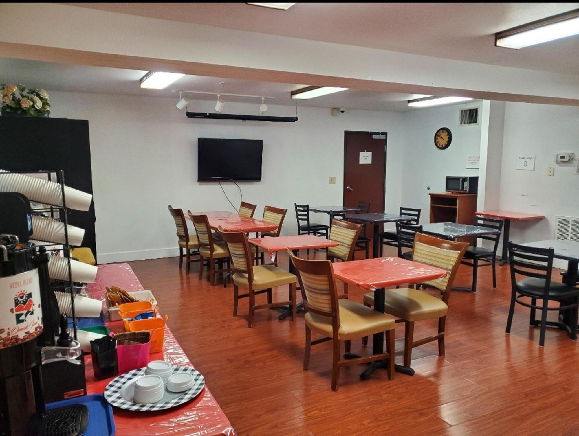 Omak Inn Экстерьер фото